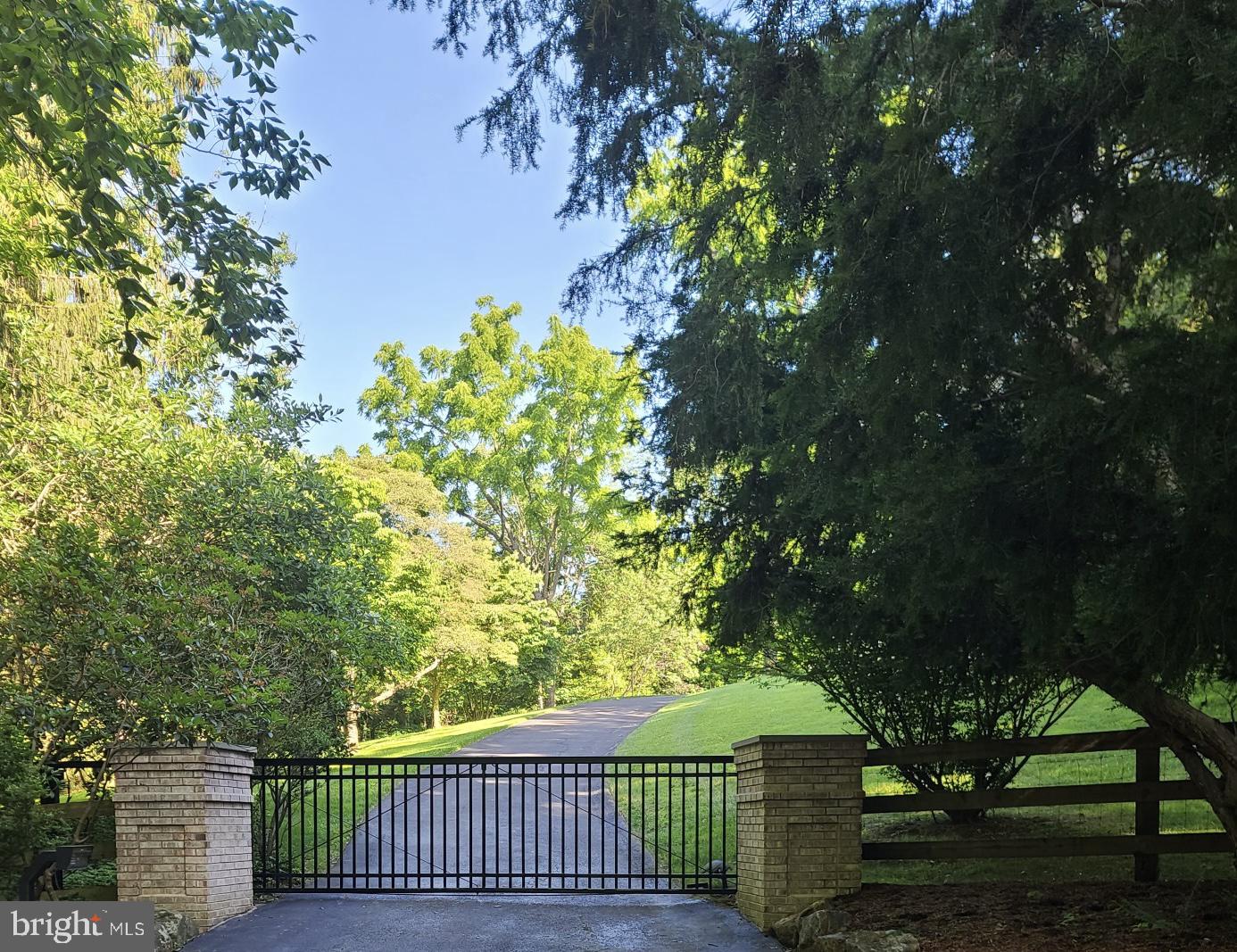 103 Crestwood Road Landenberg, PA 19350 - Photo 3 of 43 Private Gate