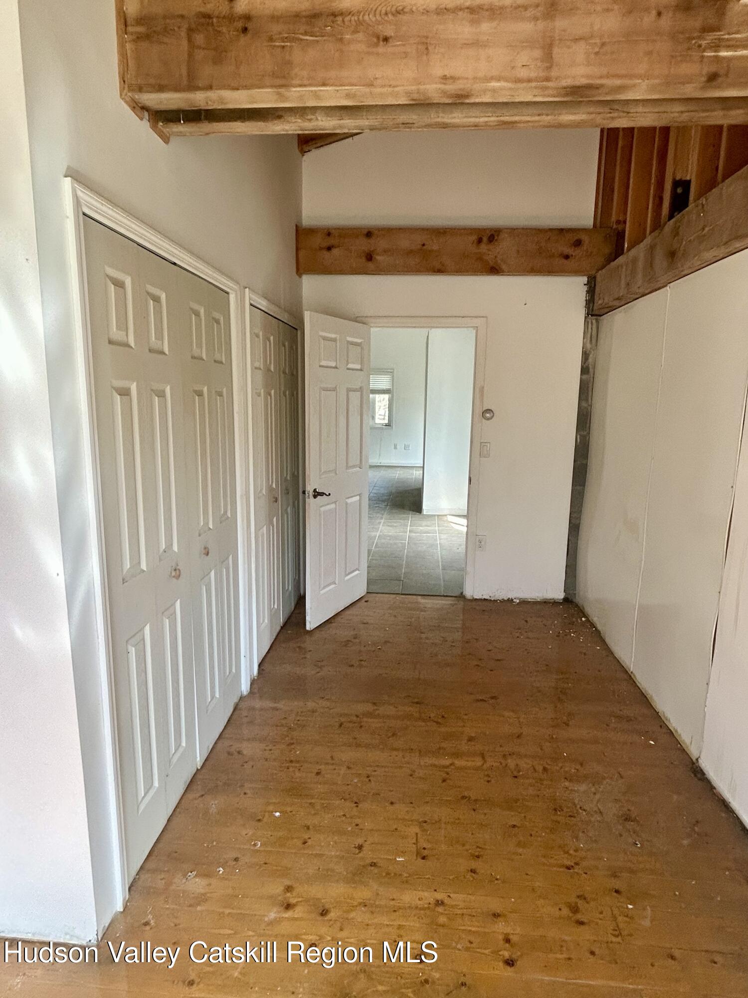 6 Riverbend Road Saugerties, NY 12477 - Photo 7 of 16 a view of hallway