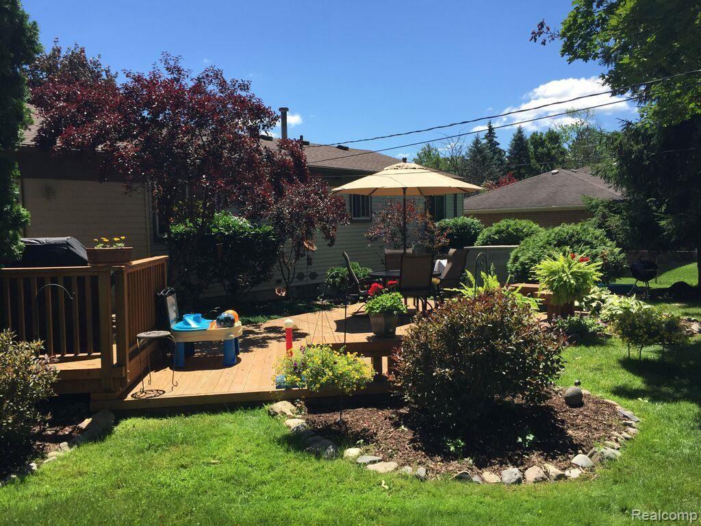 15681 Inkster Road Livonia, MI 48154 - Photo 25 of 25