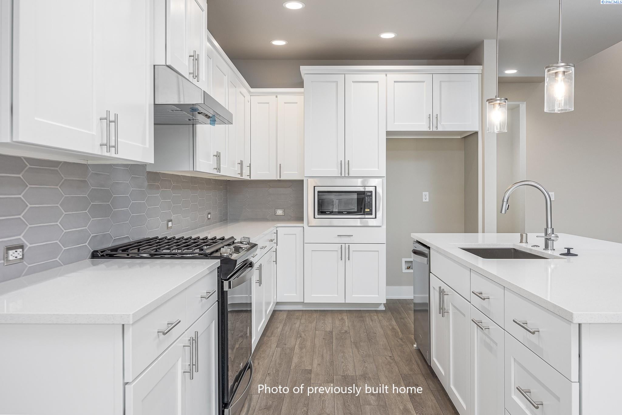 3216 Quail Rdg Loop Richland, WA 99353 - Photo 8 of 27 Gallery Image 8
