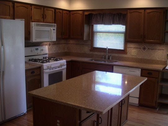 1832 Highridge Road Rockford, IL 61108 - Photo 9 of 11 Gallery Image 9