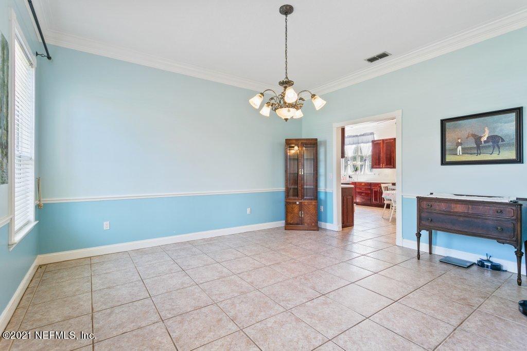 55268 Deer Run Road Callahan, FL 32011 - Photo 24 of 59 a view of an empty room with a window