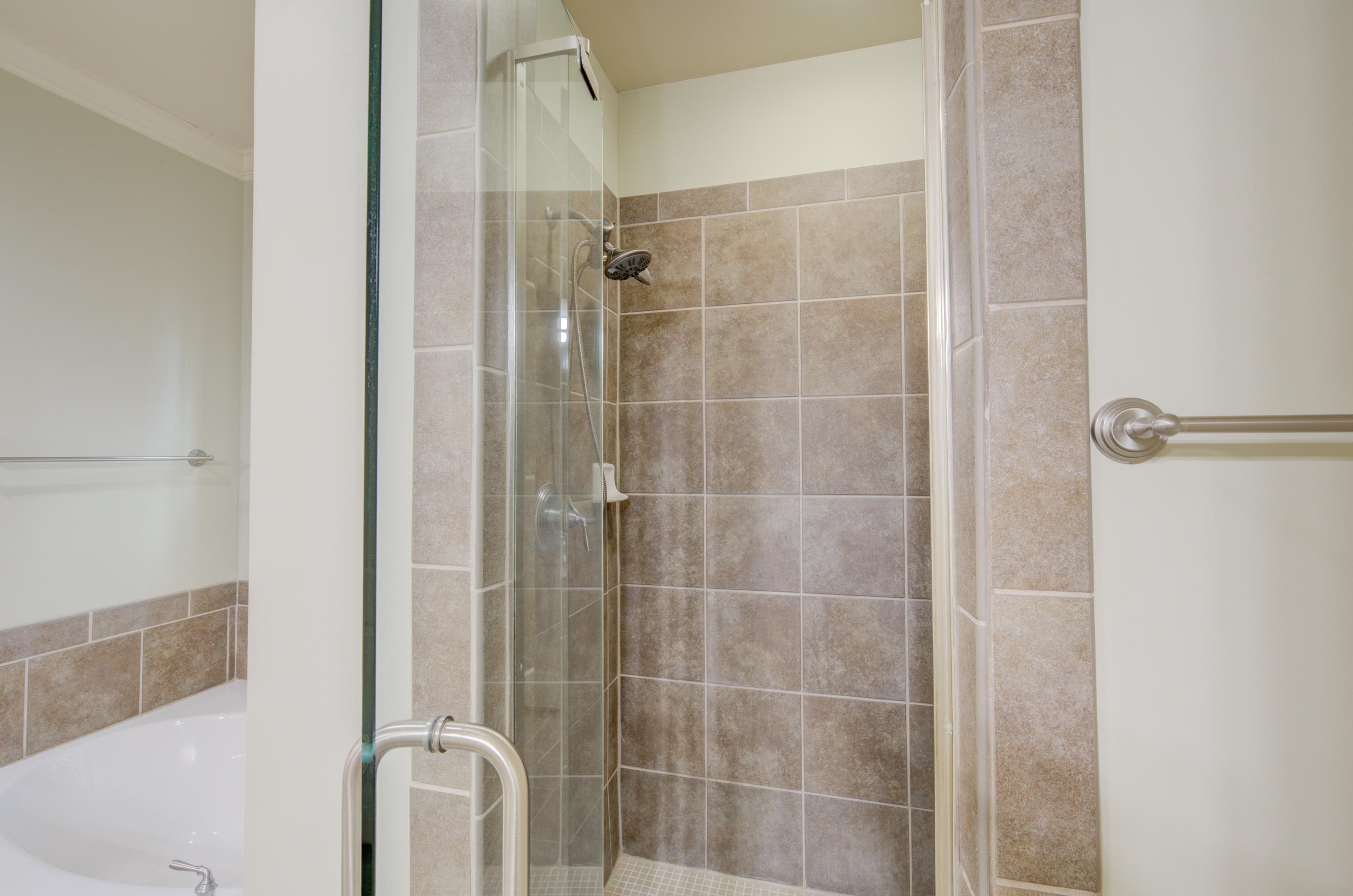 597 Lexington Road, Unit 204 Memphis, TN 38157 - Photo 18 of 25 Gallery Image 18
