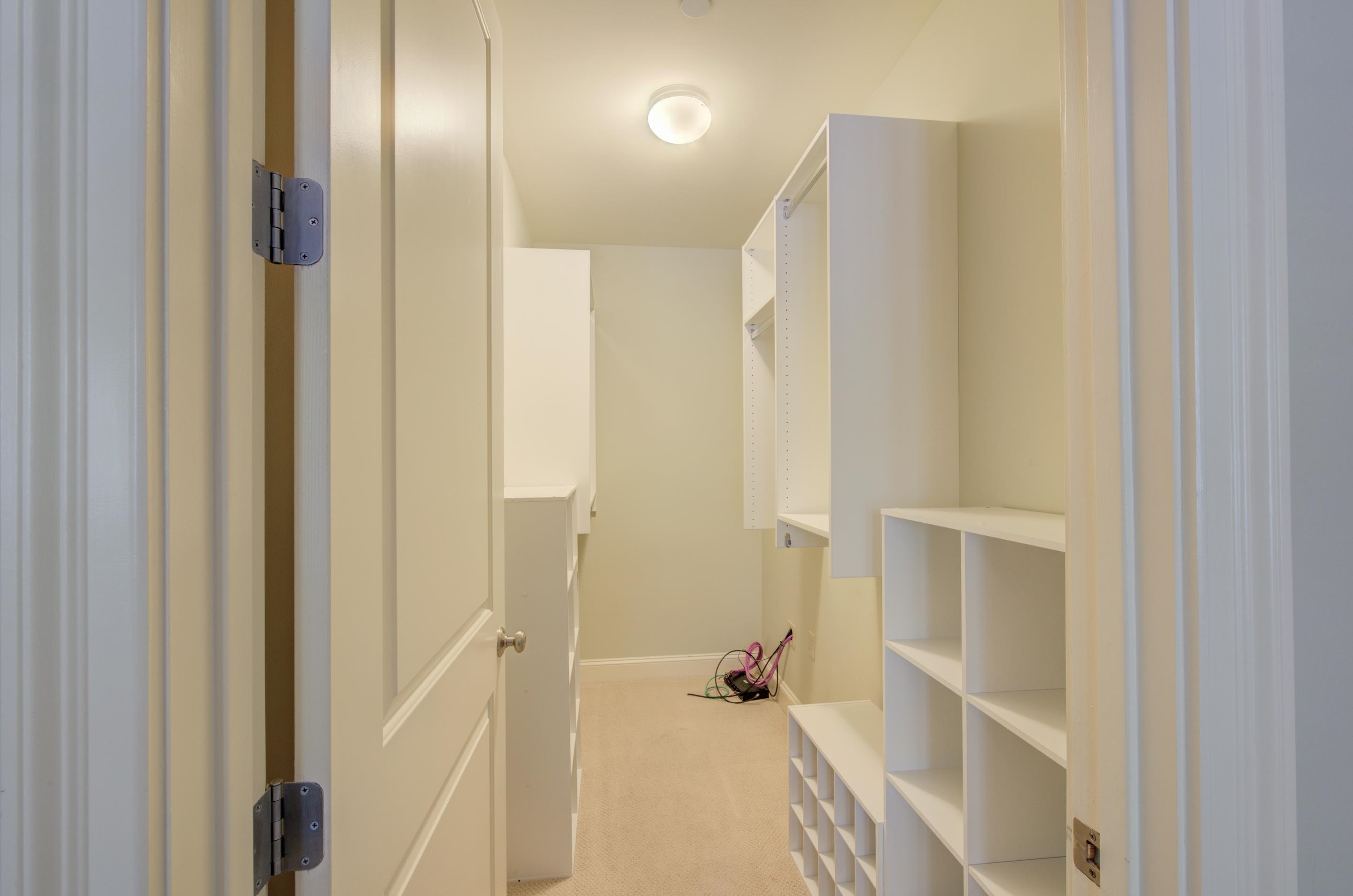 597 Lexington Road, Unit 204 Memphis, TN 38157 - Photo 20 of 25 Gallery Image 20