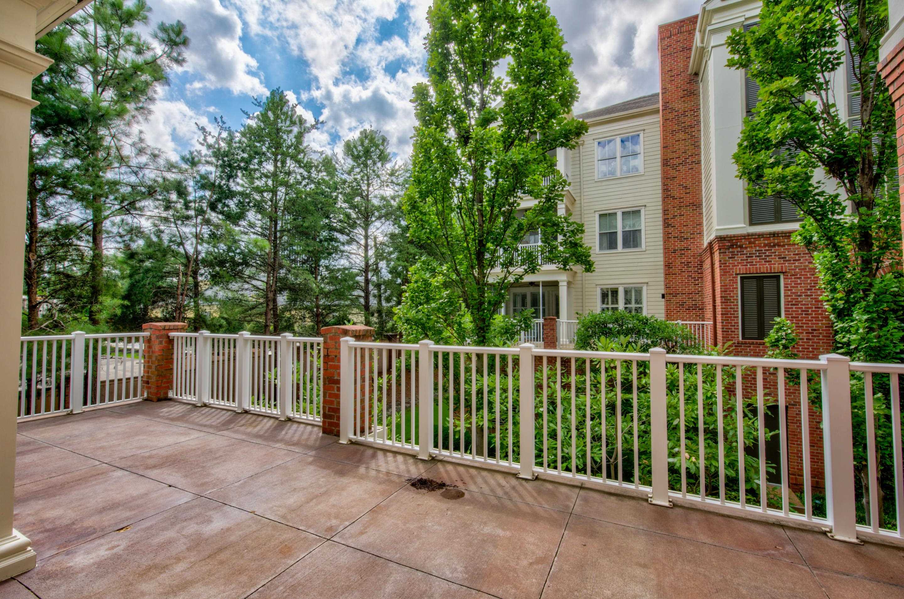 597 Lexington Road, Unit 204 Memphis, TN 38157 - Photo 24 of 25 Gallery Image 24