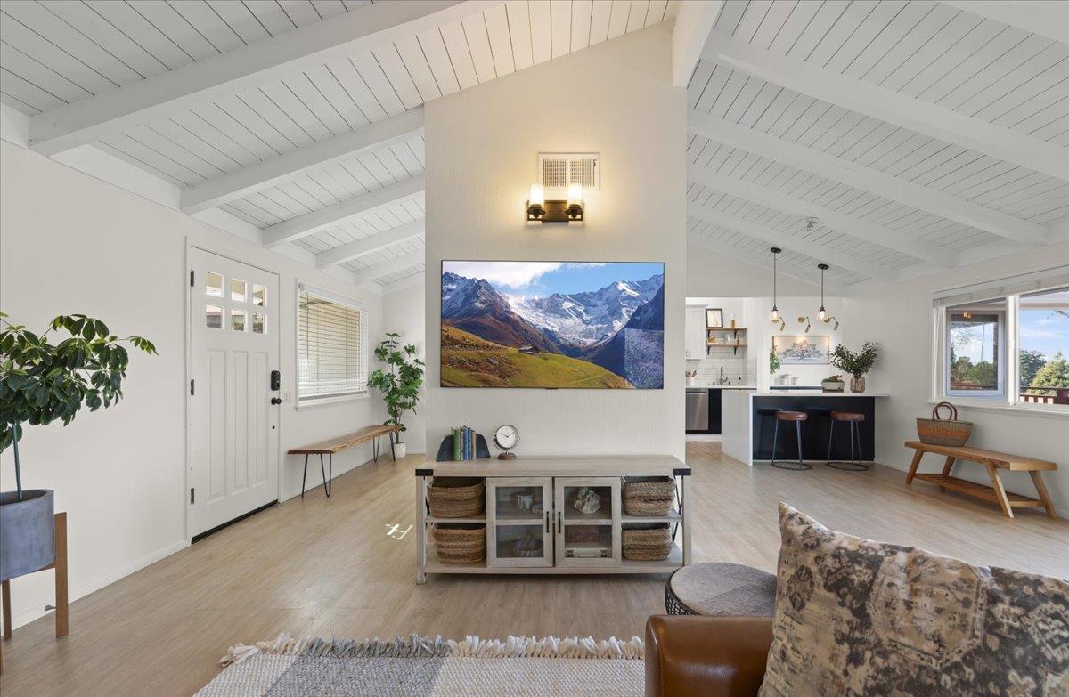 2715 Lafayette Street Soquel, CA 95073 - Photo 13 of 53 a living room with furniture and flowers