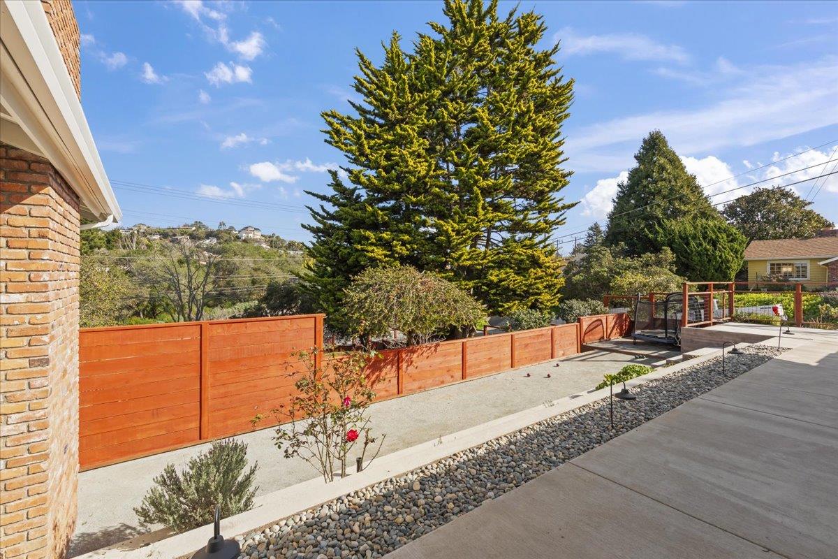 2715 Lafayette Street Soquel, CA 95073 - Photo 5 of 69