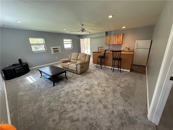 $1,400 | 22315 Highway 36, Unit LOWR, Abita Springs, LA 70420