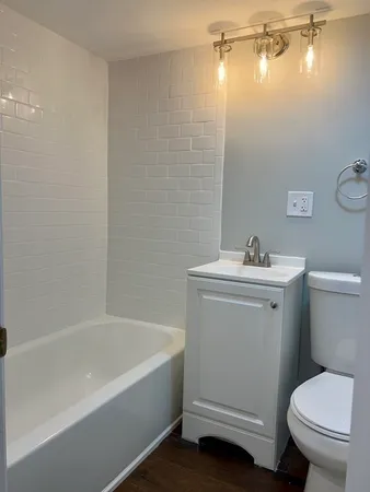 $2,000 | 4 Commonwealth Court, Unit 2, Boston, MA 02135