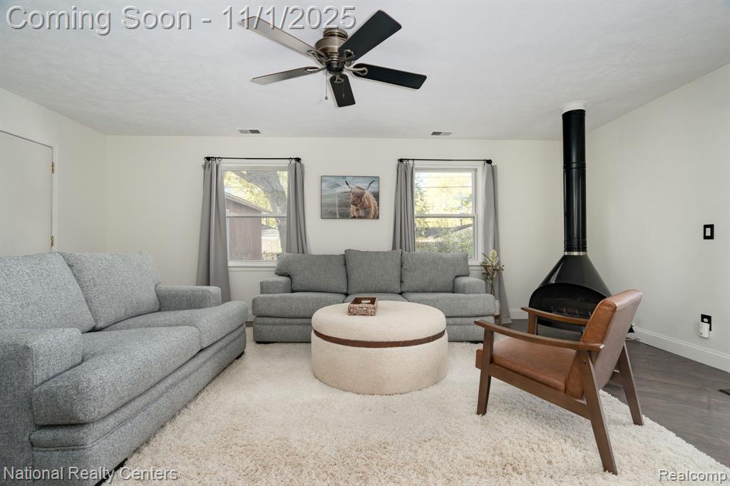 3748 Minton Road Lake Orion, MI 48359 - Photo 19 of 37 Gallery Image 19