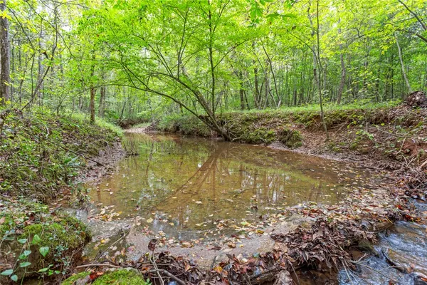 $90,000 | 11 Fair Play Sc 29643, Fair Play, SC 29643