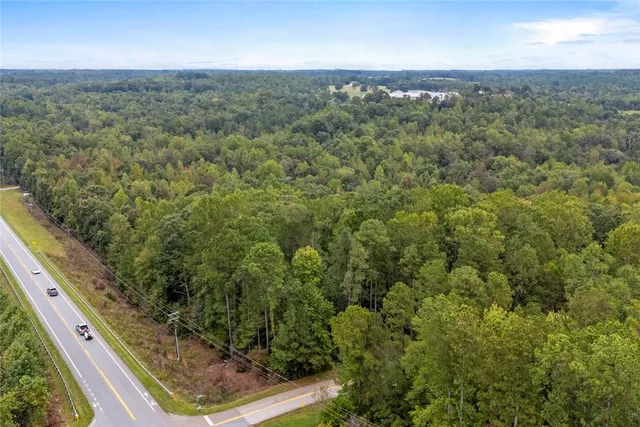 $90,000 | 11 Fair Play Sc 29643, Fair Play, SC 29643