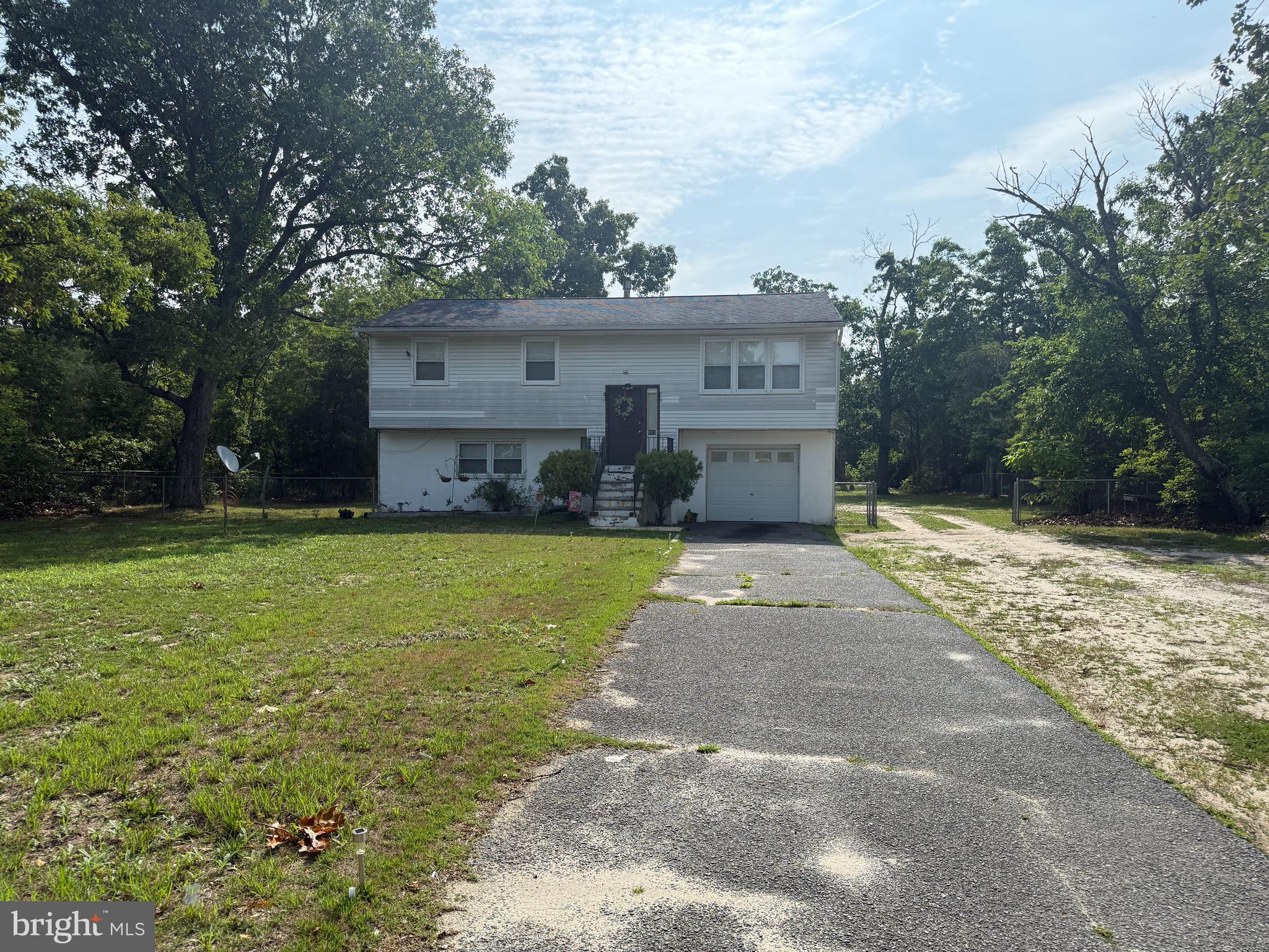 891 North Mill Road Vineland, NJ 08360 - Photo 2 of 35