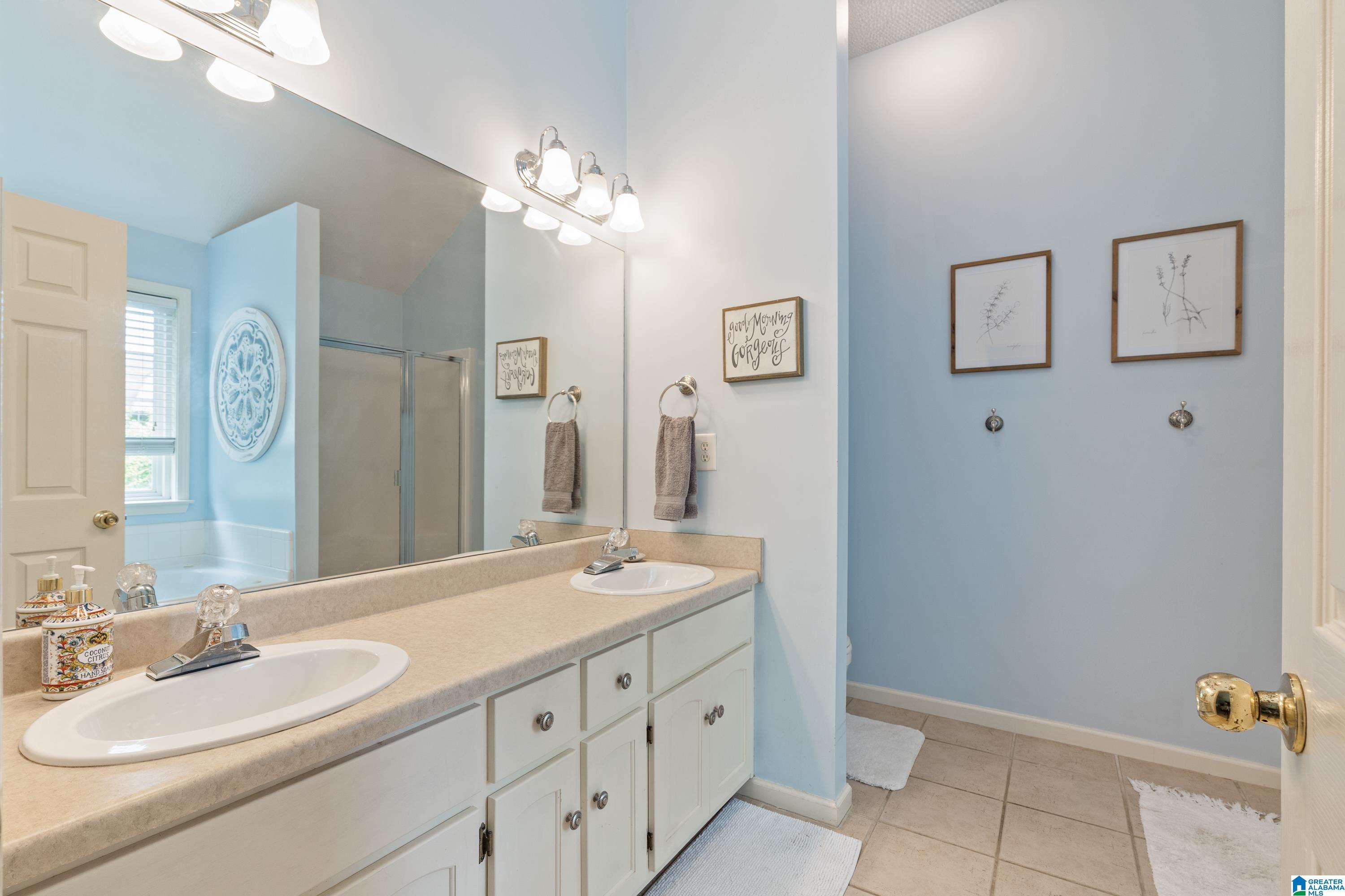 569 Hackberry Ridge Cove Birmingham, AL 35226 - Photo 22 of 36 Gallery Image 22