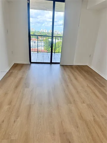 $2,600 | 1690 Southwest 27th Avenue, Unit 806, Miami, FL 33145