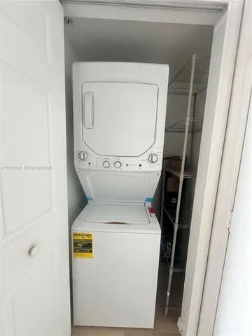 $2,600 | 1690 Southwest 27th Avenue, Unit 806, Miami, FL 33145