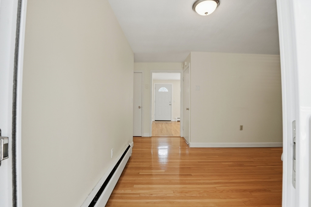 11 Fuller Road Attleboro, MA 02703 - Photo 9 of 31 Gallery Image 9