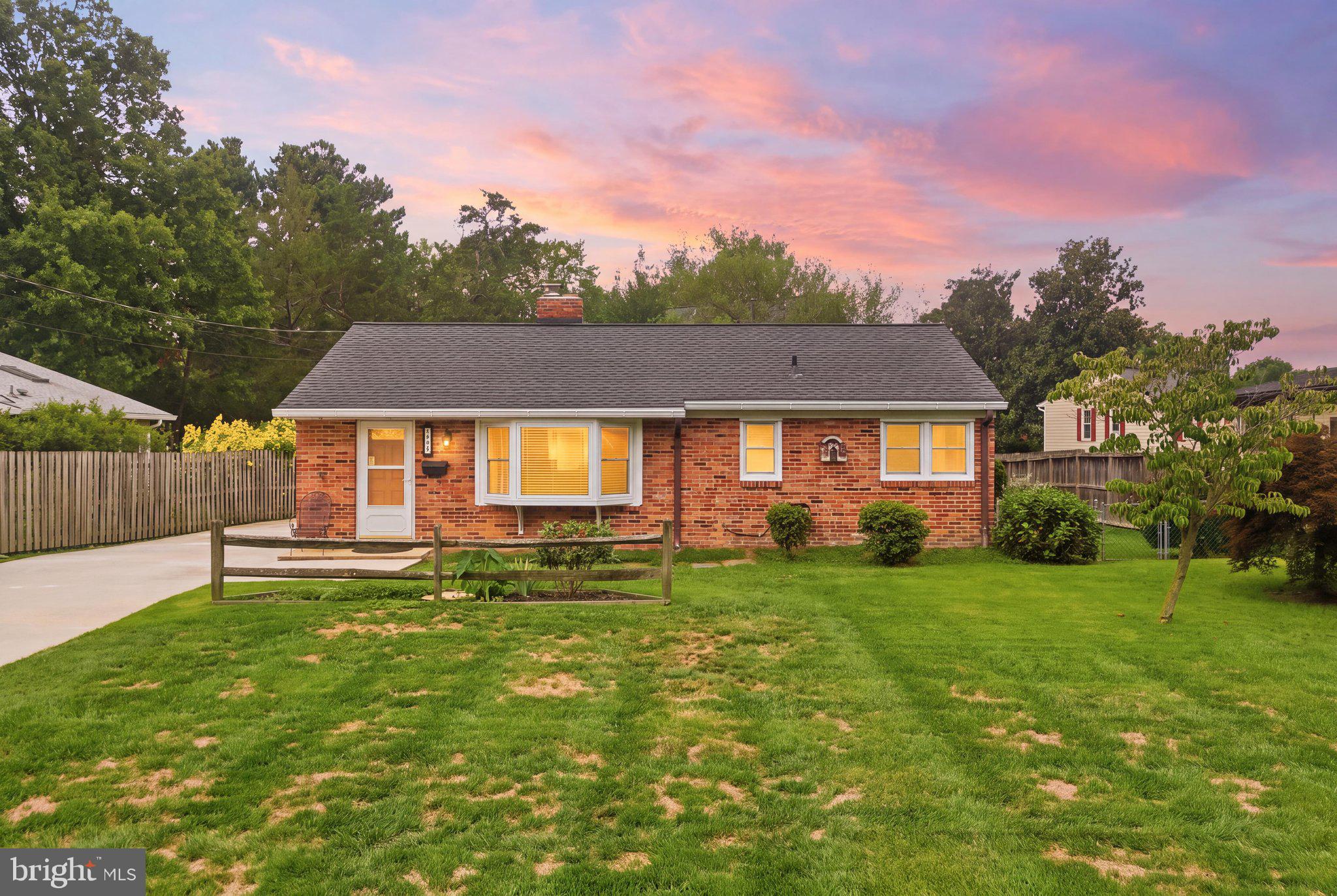 7920 Wellington Road Alexandria, VA 22308 - Photo 1 of 36 Large 1/4 acre lot and no HOA