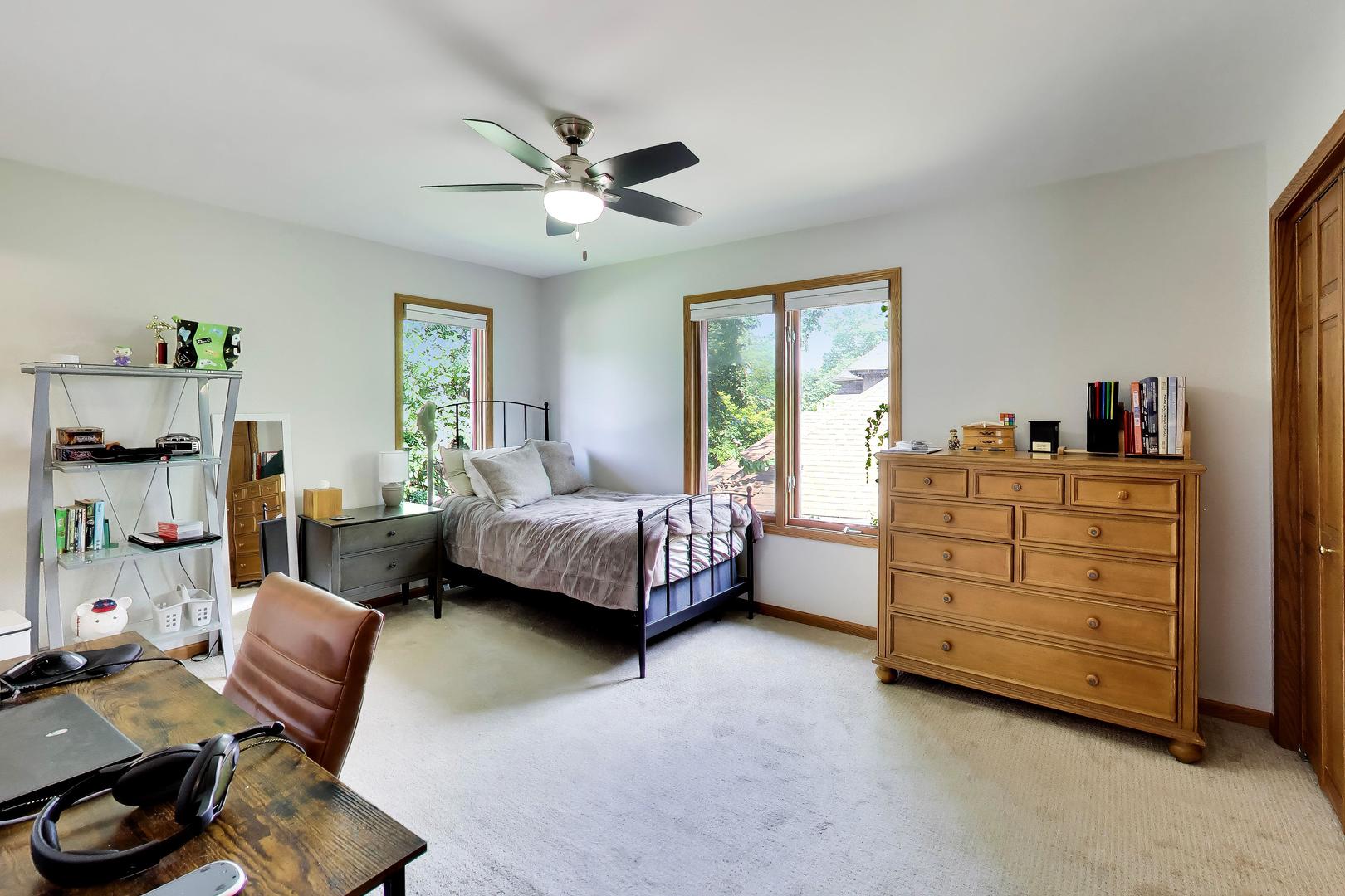 1425 Tyrell Avenue Park Ridge, IL 60068 - Photo 33 of 55 Gallery Image 33