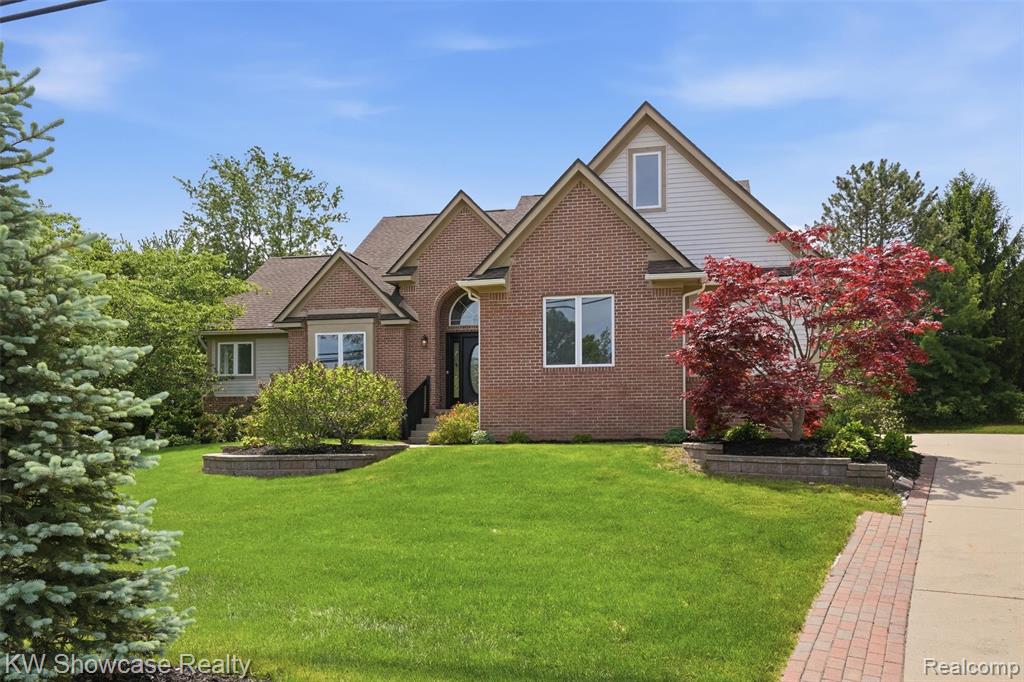 3345 East Commerce Road Commerce Township, MI 48382 - Photo 1 of 51
