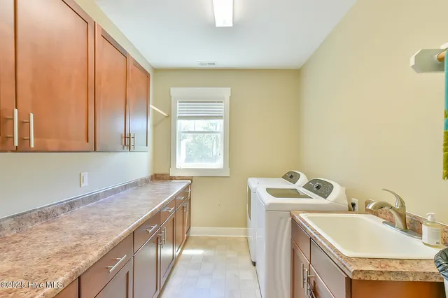 $700,000 | 457 South Greensboro Street, Carrboro, NC 27510