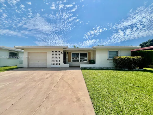 $249,900 | 4402 Northwest 43rd Terrace, Tamarac, FL 33319