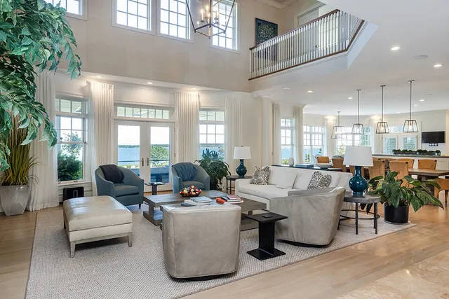 $8,995,000 | 135 Cliff Drive, Narragansett, RI 02882
