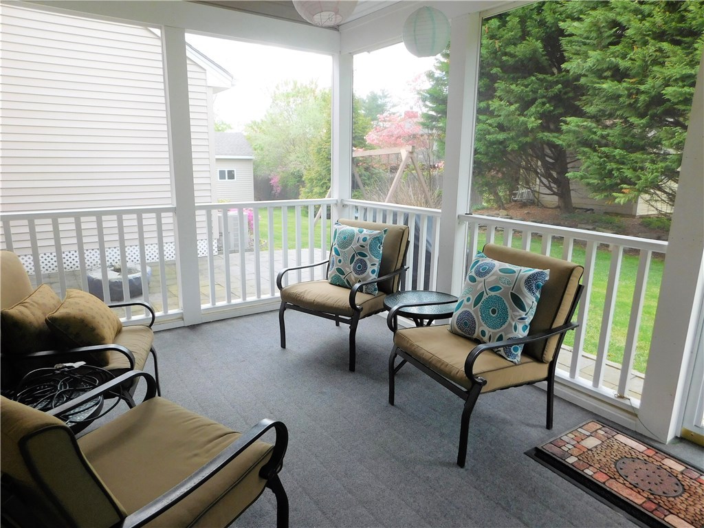 75 Sachem Road Narragansett, RI 02882 - Photo 20 of 37