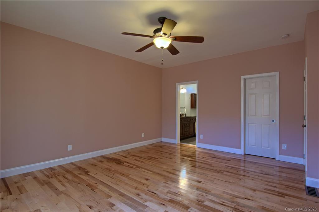 2923 Blanton Branch Road Sylva, NC 28779 - Photo 12 of 47 Gallery Image 12
