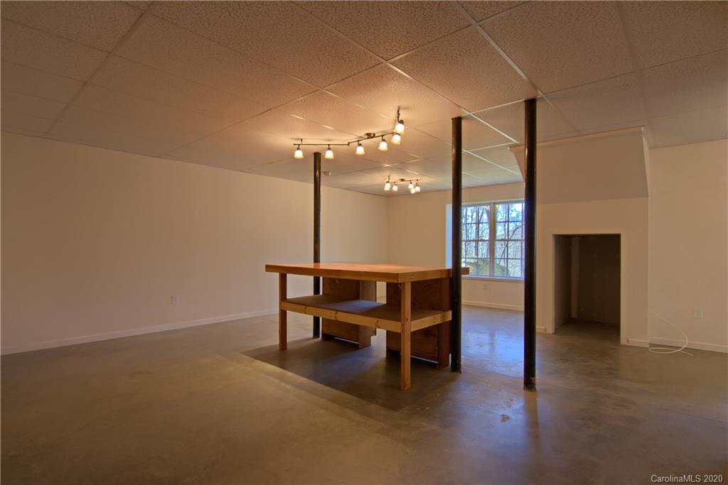 2923 Blanton Branch Road Sylva, NC 28779 - Photo 29 of 47 Gallery Image 29