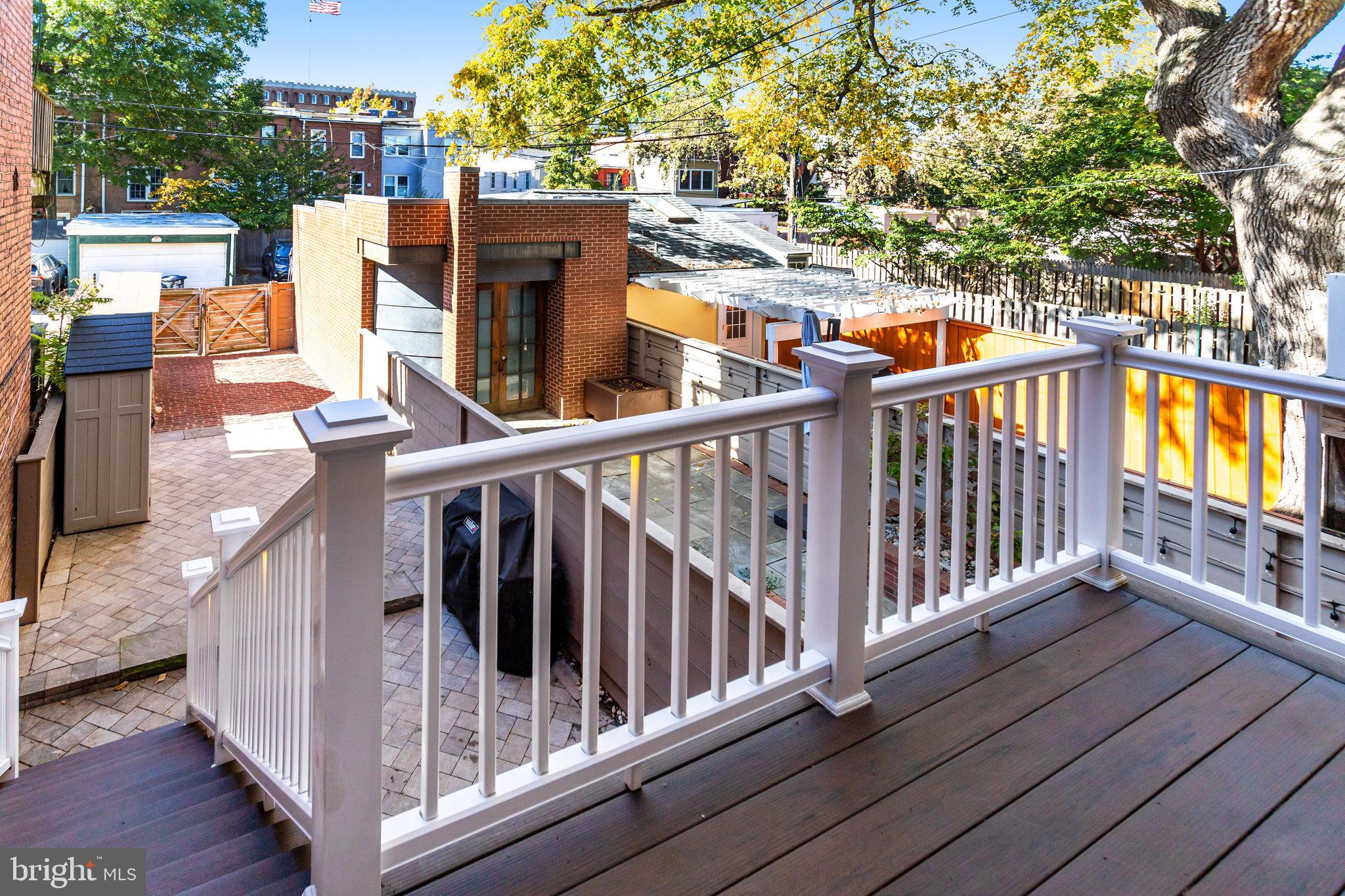 745 10th Street Southeast Washington, DC 20003 - Photo 17 of 54