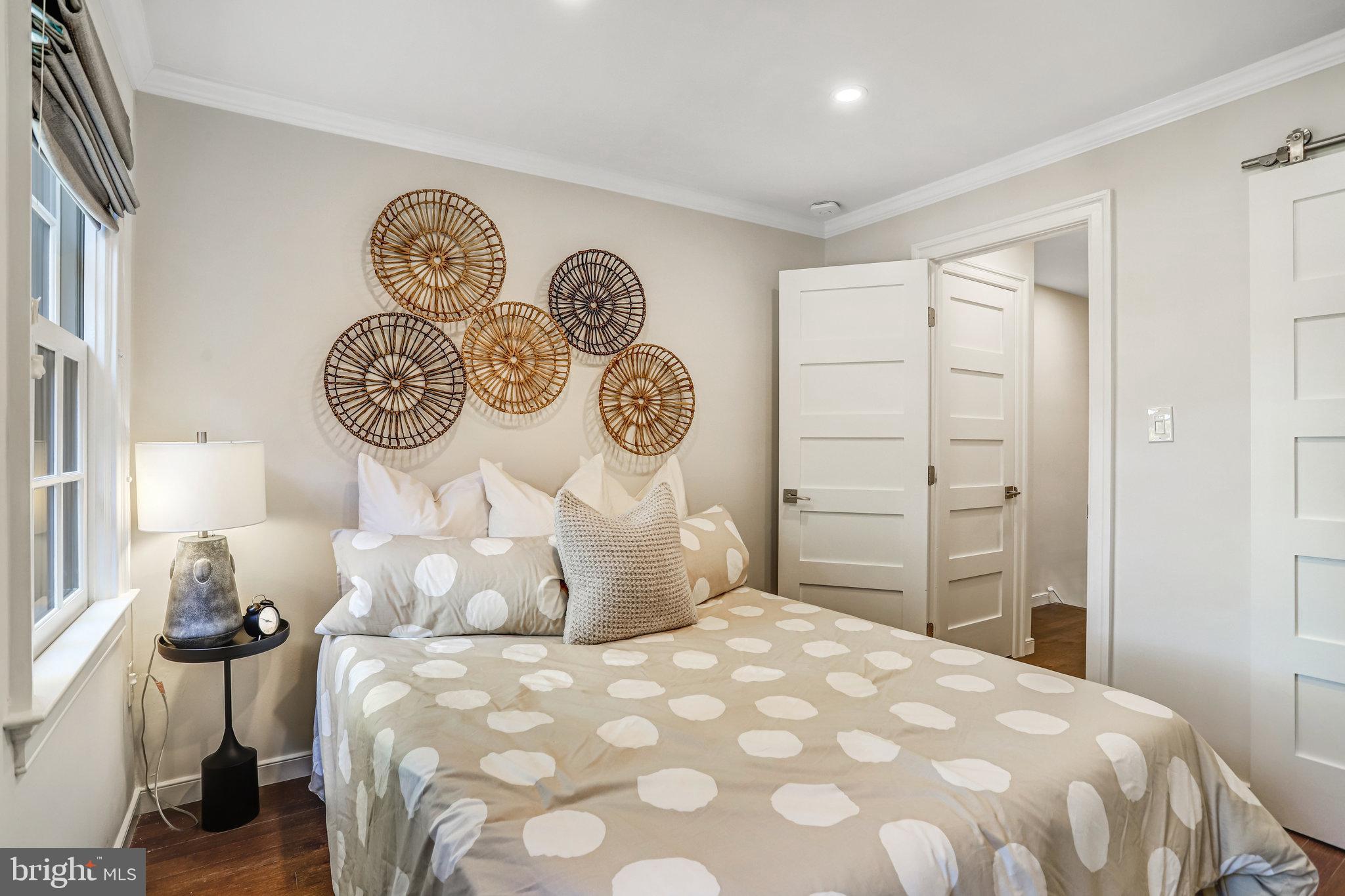 745 10th Street Southeast Washington, DC 20003 - Photo 26 of 54