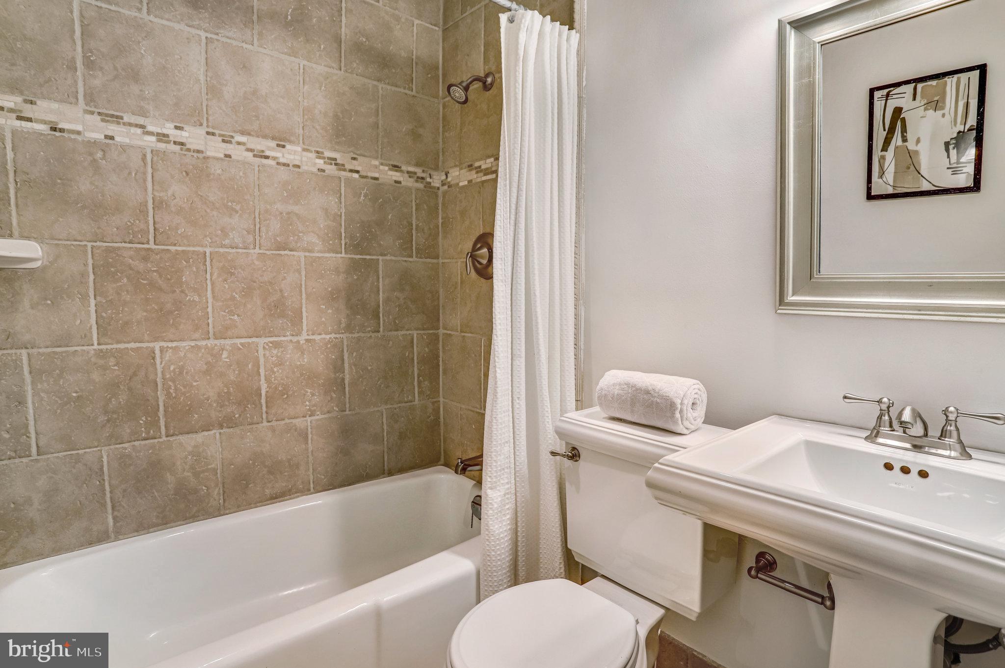 745 10th Street Southeast Washington, DC 20003 - Photo 34 of 54