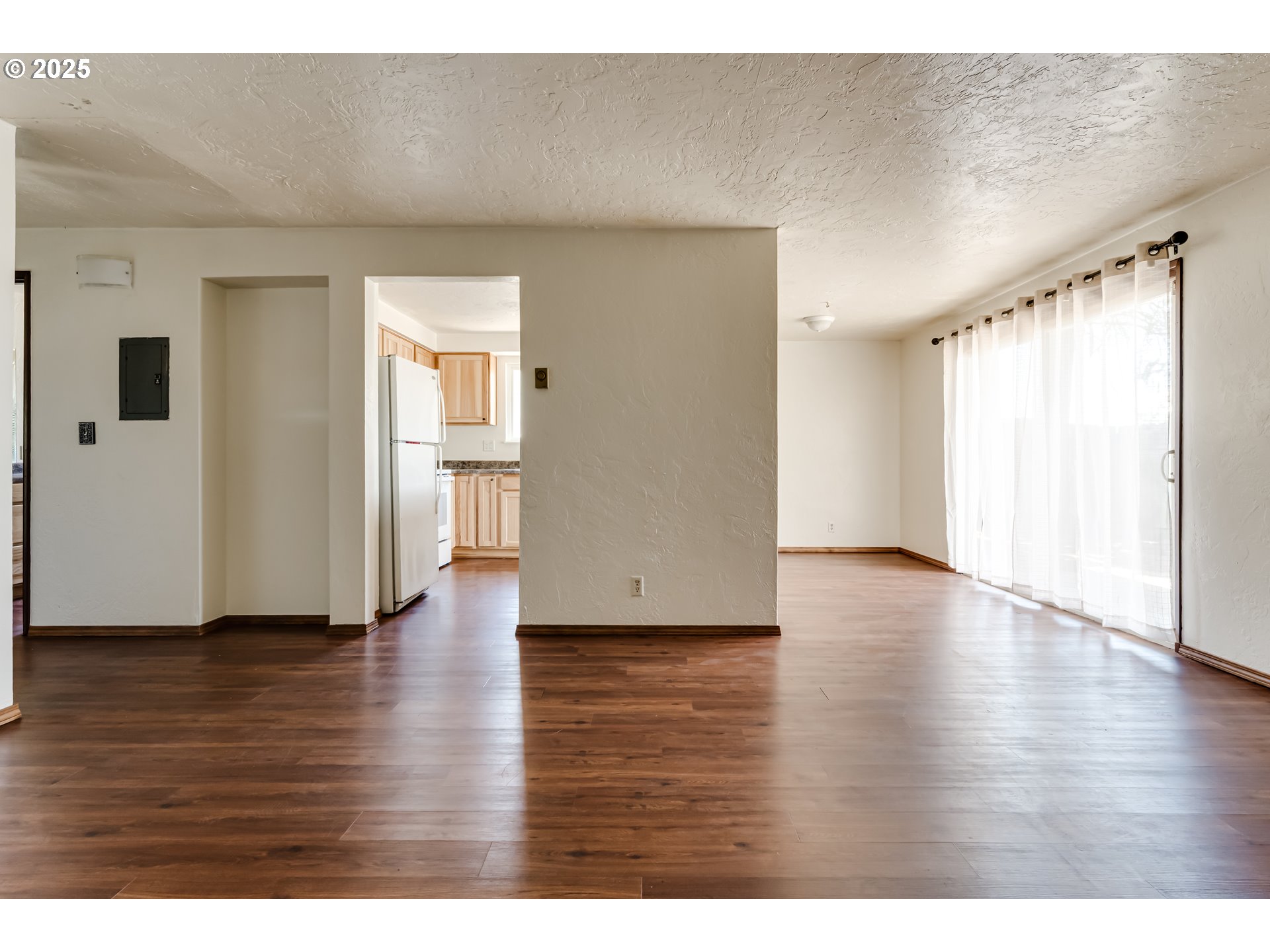 786-788 West Quinalt Street Springfield, OR 97477 - Photo 8 of 26