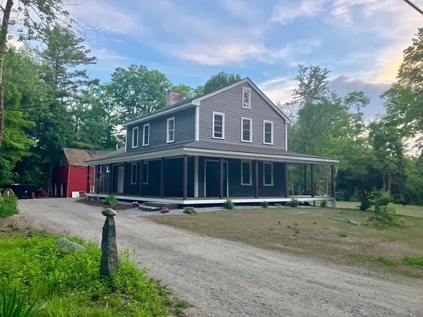 $735,000 | 35 West Street, Petersham, MA 01366