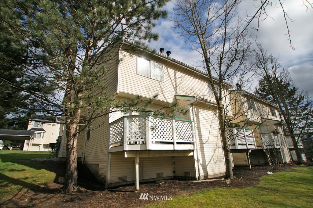 833 Southwest Sunset Boulevard, Unit H41 Renton, WA 98057 - Photo 15 of 15