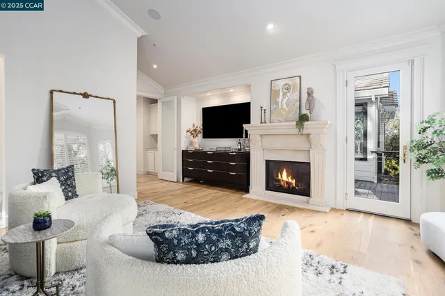 $1,950,000 | 2199 Hidden Pond Road, Lafayette, CA 94549