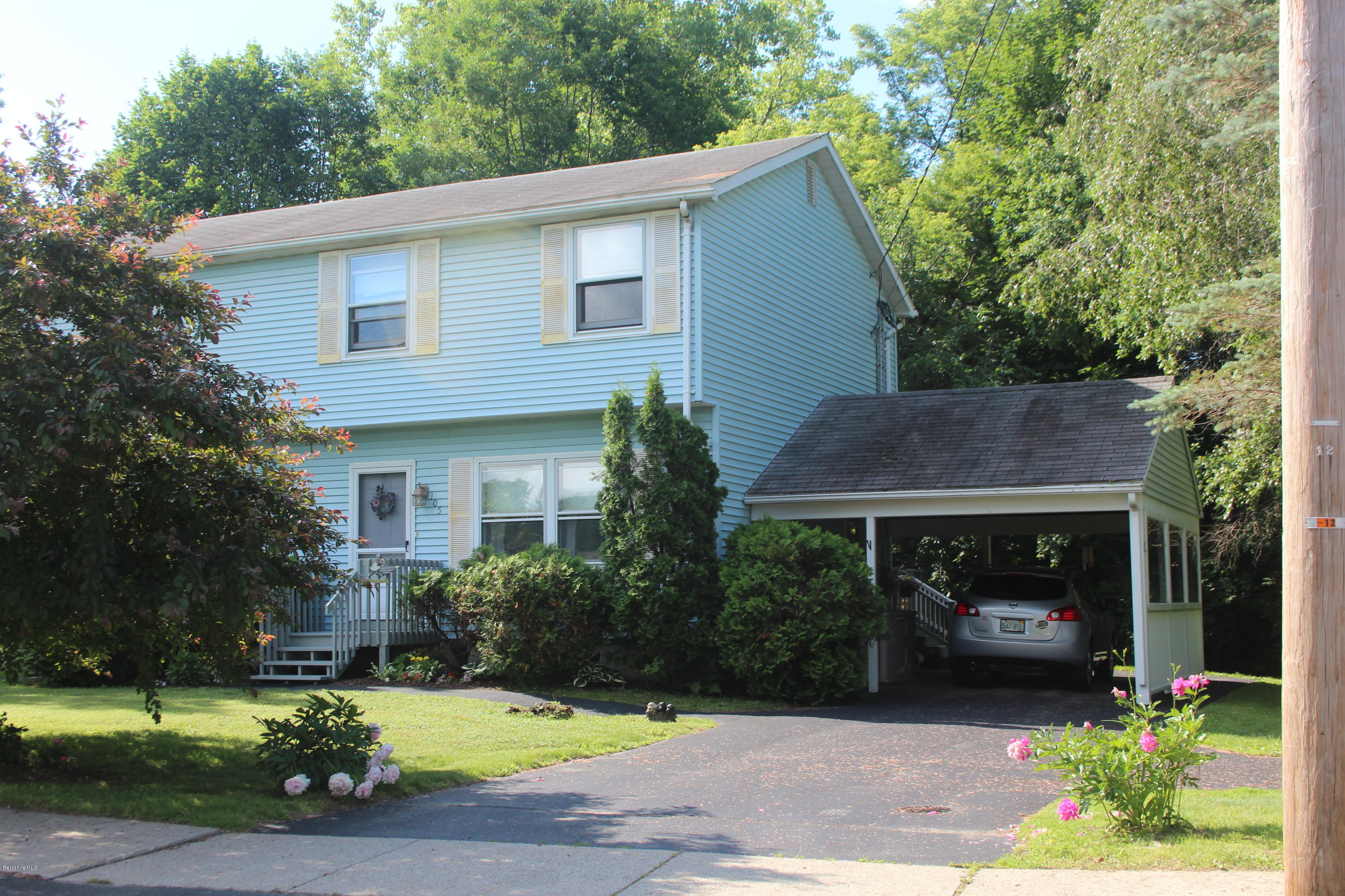 105 Cadwell Road, Unit 105 Pittsfield, MA 01201 - Photo 1 of 23 Front View