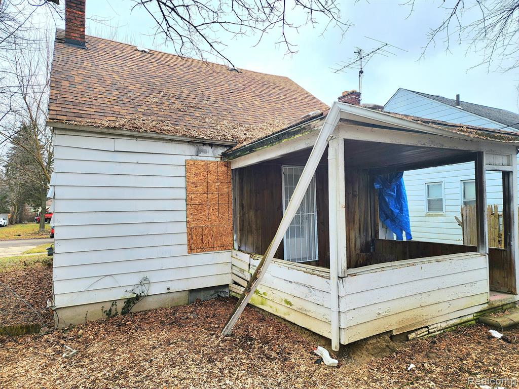18951 Huntington Road Detroit, MI 48219 - Photo 20 of 22