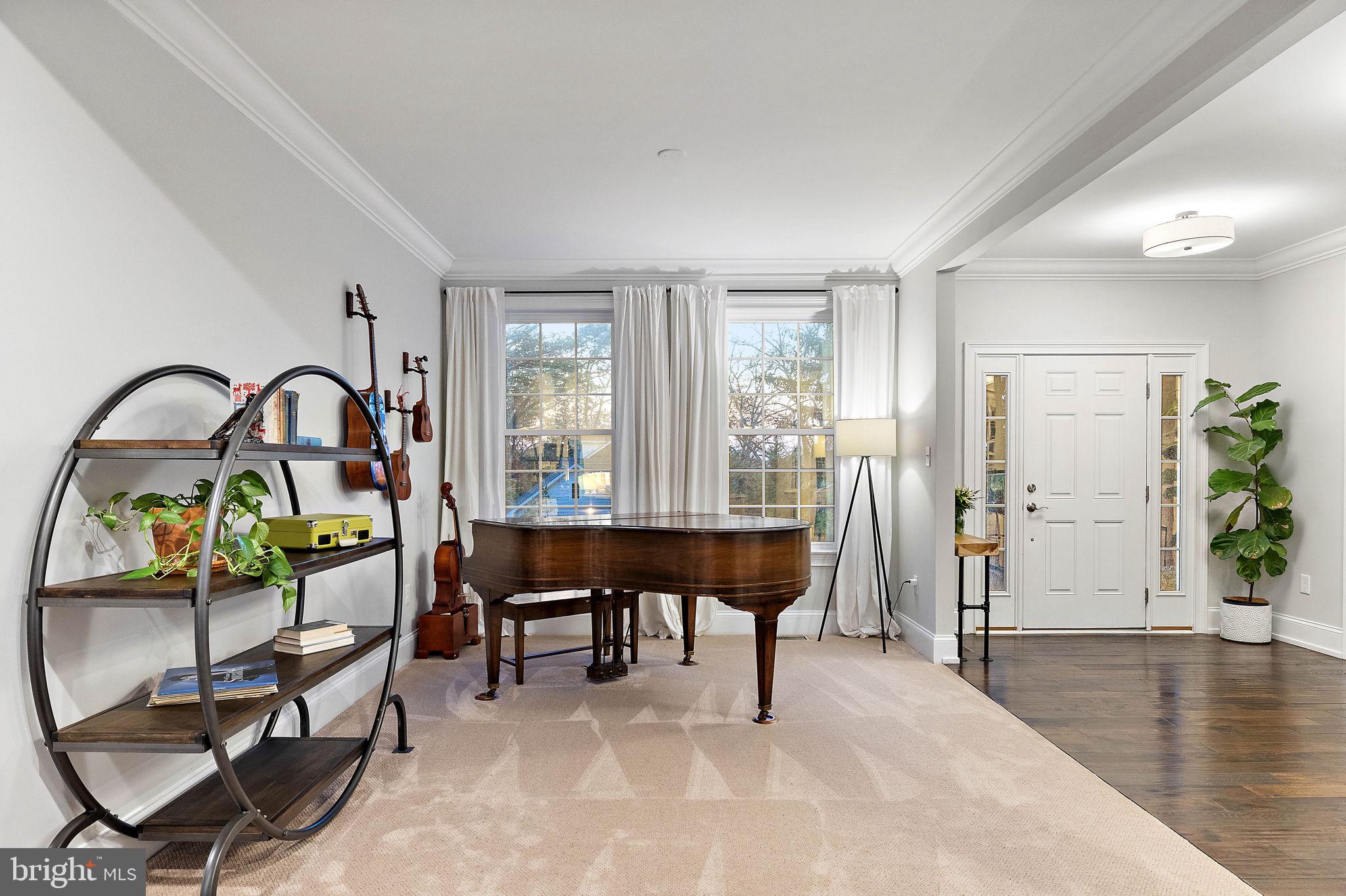 707 Grace Way Exton, PA 19341 - Photo 10 of 63 Dining Room