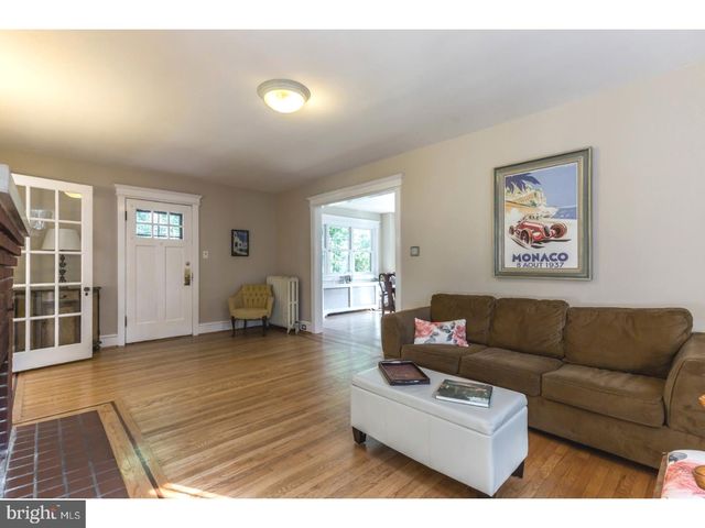 $425,000 | 124 Hopkins Avenue, Haddonfield, NJ 08033