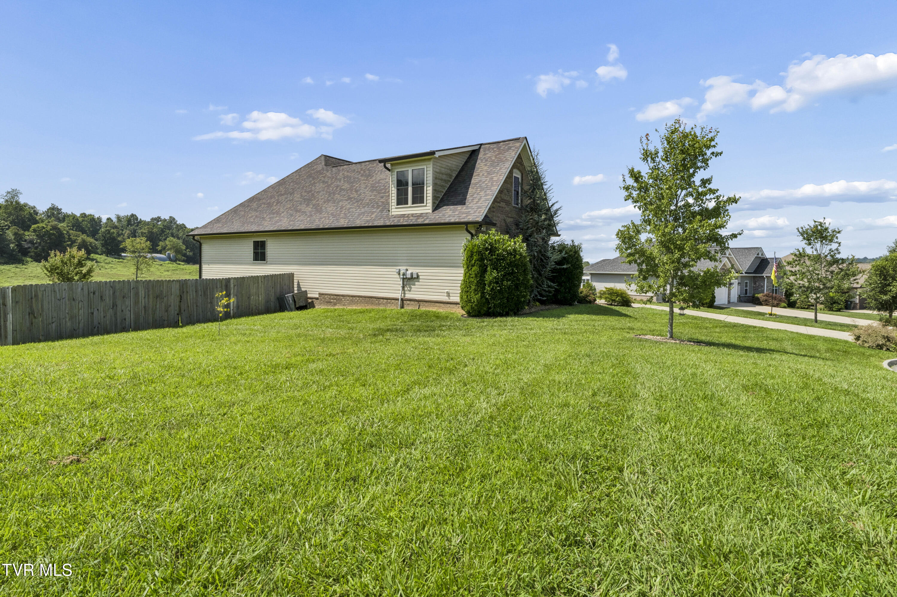152 Rhetts Way Jonesborough, TN 37659 - Photo 57 of 75 152Rhetts-7