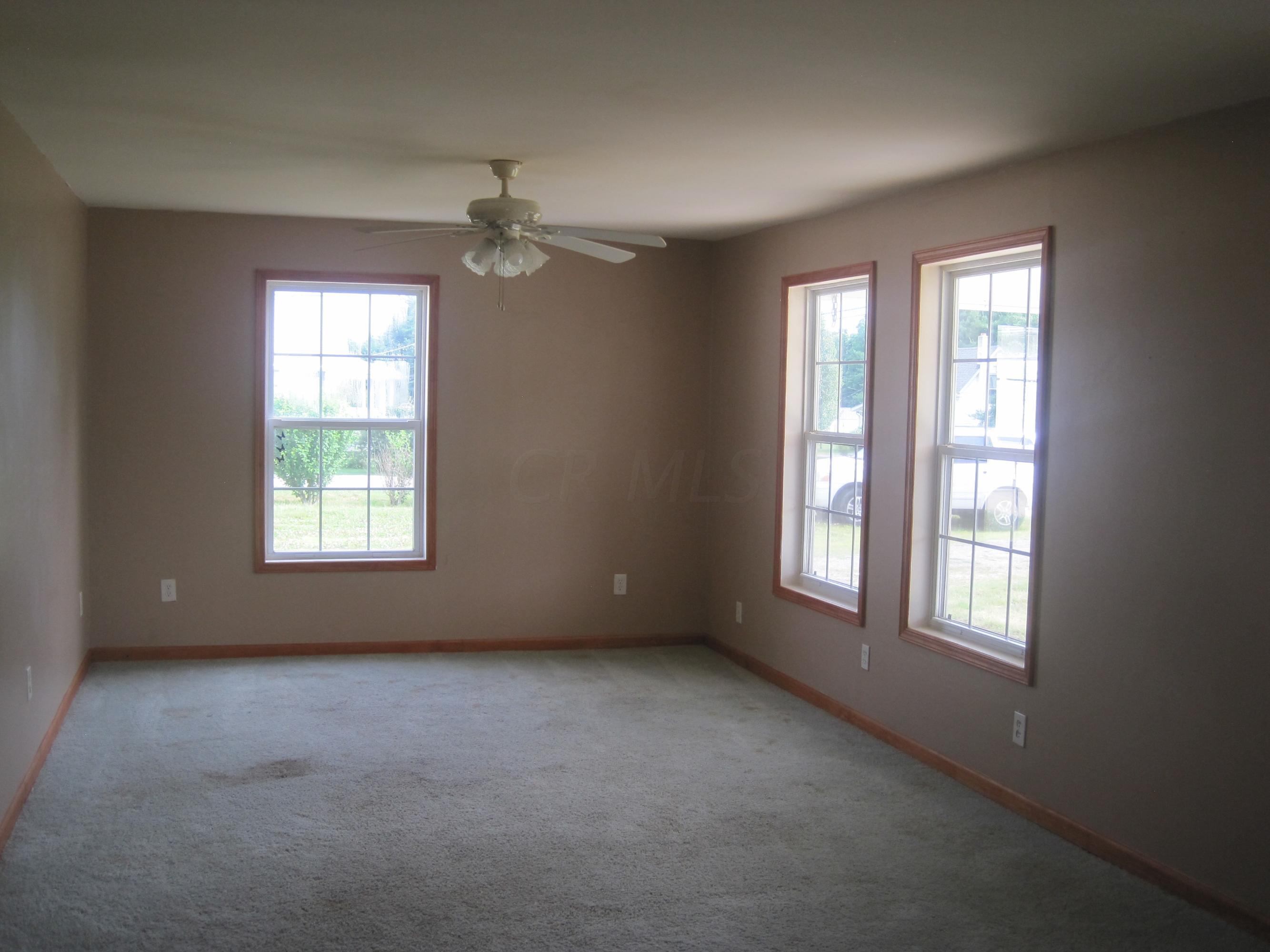467 Keller Road Chillicothe, OH 45601 - Photo 7 of 12