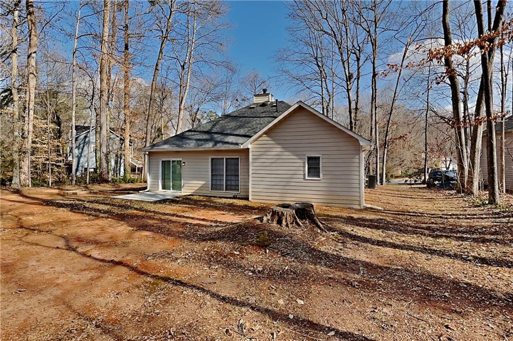 2705 Braemore Place Powder Springs, GA 30127 - Photo 16 of 18 a backyard of a house