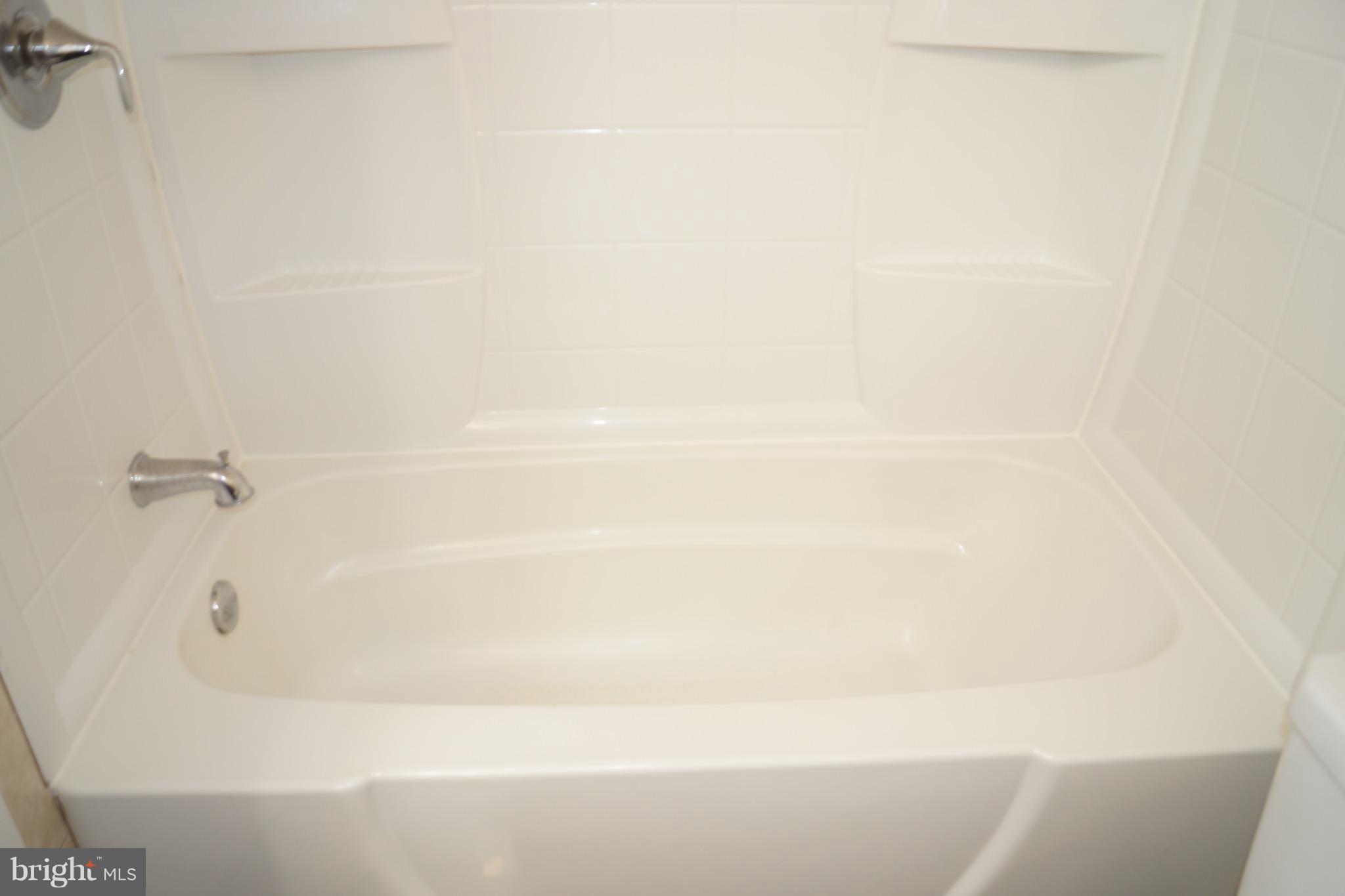 3964 Bel Pre Road, Unit 6 Silver Spring, MD 20906 - Photo 17 of 20 Bath
