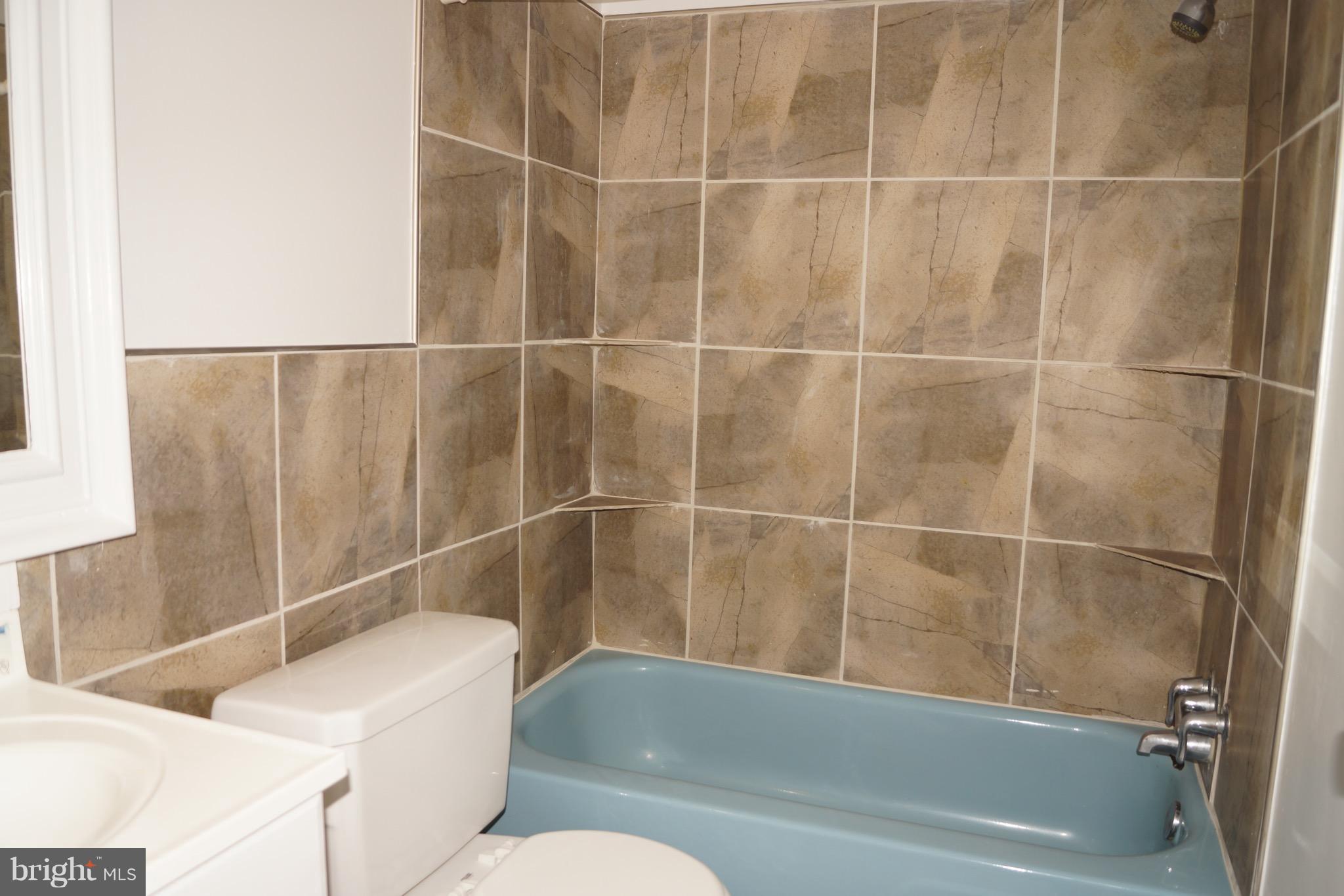 3964 Bel Pre Road, Unit 6 Silver Spring, MD 20906 - Photo 18 of 20 Bath (Master)
