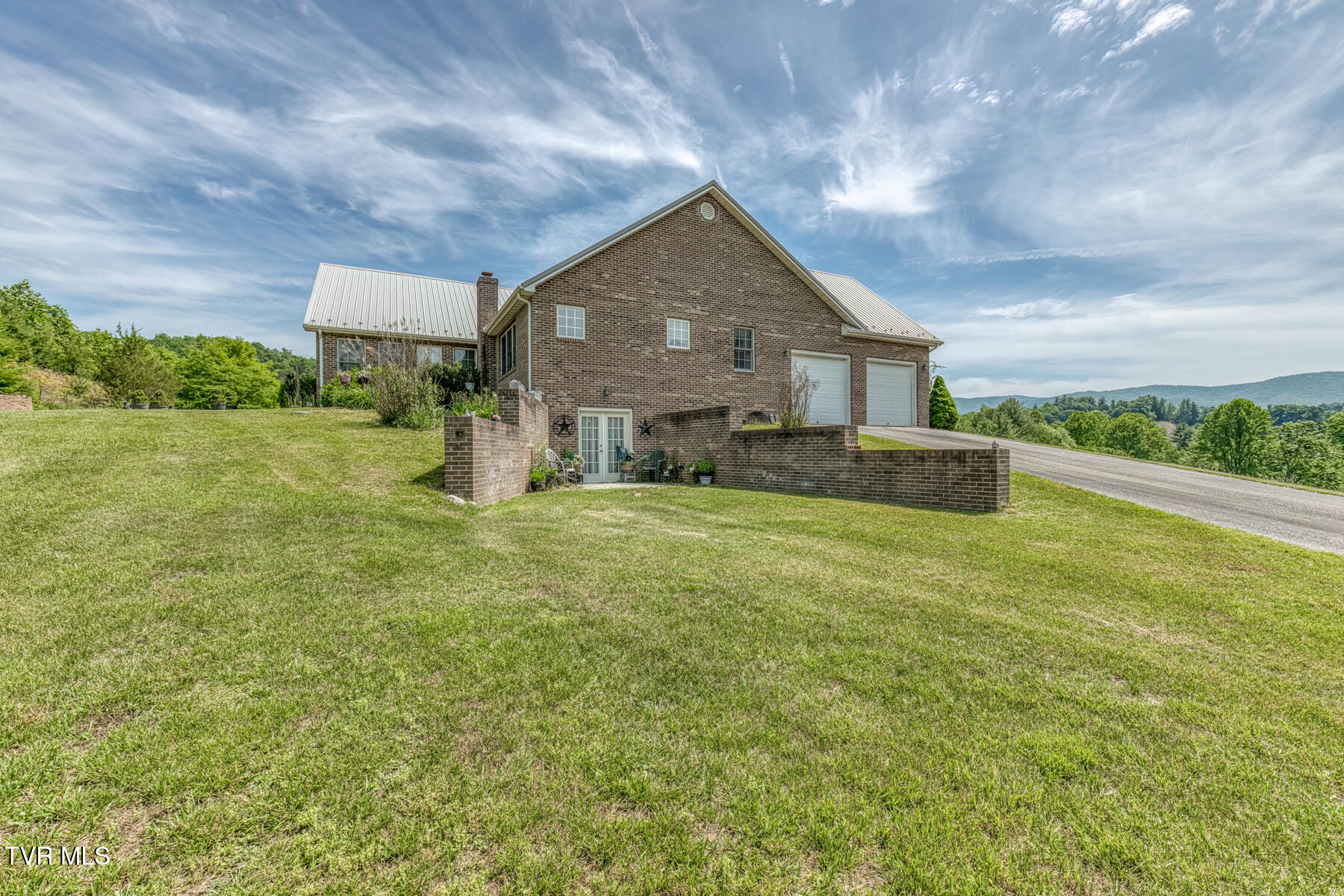 1044 Waters Road Laurel Bloomery, TN 37680 - Photo 46 of 72 1044 Waters Rd-48