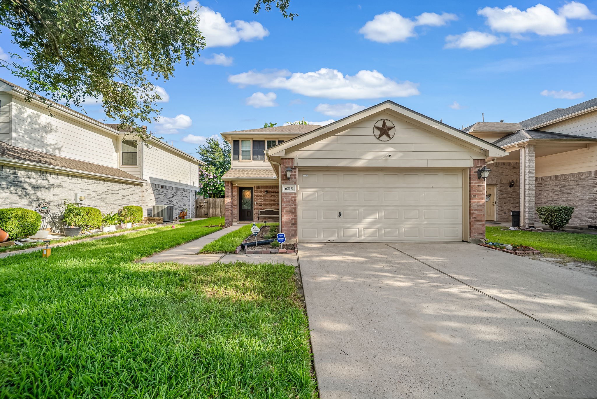 6215 Sutton Meadows Drive Houston, TX 77086 - Photo 1 of 15