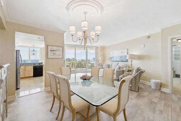 $1,600,000 | 15400 Emerald Coast Parkway, Unit 304, Destin, FL 32541