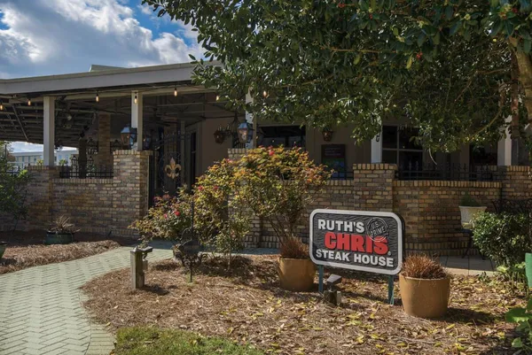 $1,600,000 | 15400 Emerald Coast Parkway, Unit 304, Destin, FL 32541